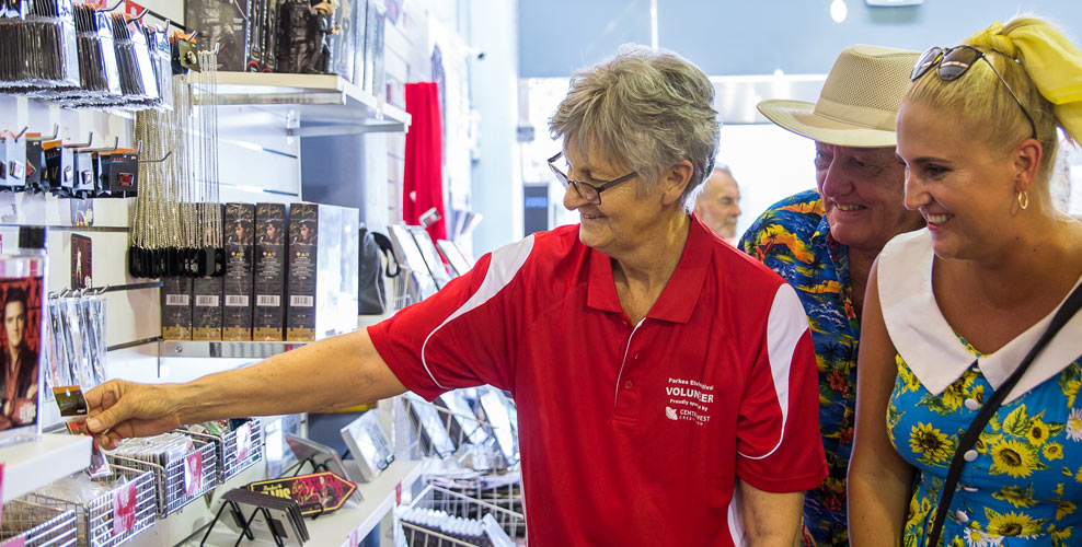 parkes-elvis-festival-merchandise-900x600