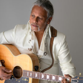 Gavin Chatelier has been a full time singer, guitarist, entertainer for 25 yrs, with 20 CDs &150 variety shows each year. With Elvis gospel music being his favourite genre, he has always said at his shows," You cannot separate Elvis & Gospel Music.”  His sound is timeless & evergreen with his popular show ELVIS GOSPEL SHOW drawing full house audiences will leave you with unforgettable memories and is sure to have you returning again and again!