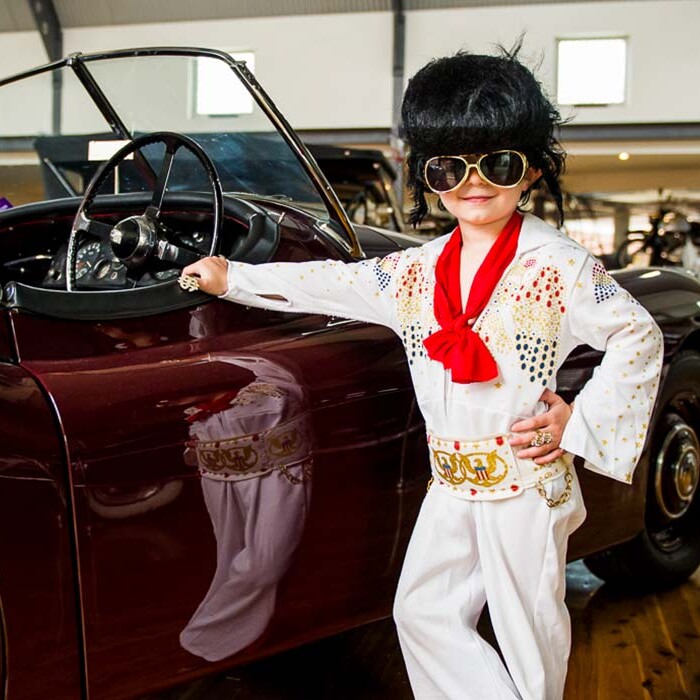 The Parkes Motor Museum is an impressive collection of motor vehicles owned by the Parkes Antique Motor Club and represents all heritage motoring eras with up to 24 cars, 10 motorcycles and other motoring memorabilia. Items on display are either the property of individual Club Members or have been loaned from private collections. Star attractions include: 1914 Alldays and Onions, one of only 3 Alldays in Australia, 1940 Holden bodied Oldsmobile Convertible 1986 Jaguar XJ6 Paris Show display car, on loan from Coventry UK.