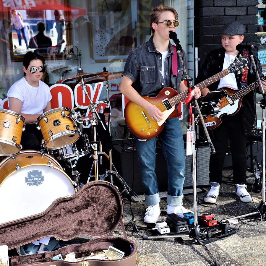 Parkes Elvis Festival Busking Competition